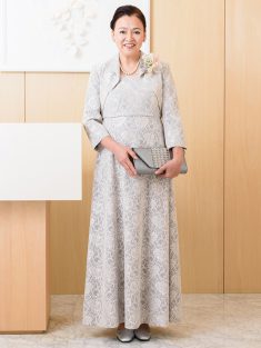 ママズドレスは結婚式へ向け新郎 新婦様のお母様の為の正礼装 フォーマルドレス のレンタルドレスショップです