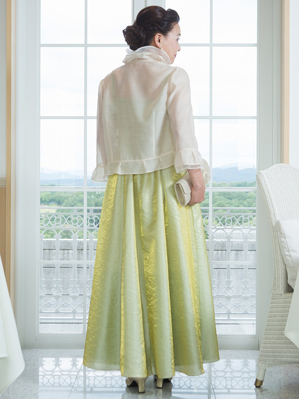 光沢のあるイエローグリーンのオーガンジーアフタヌーンドレス