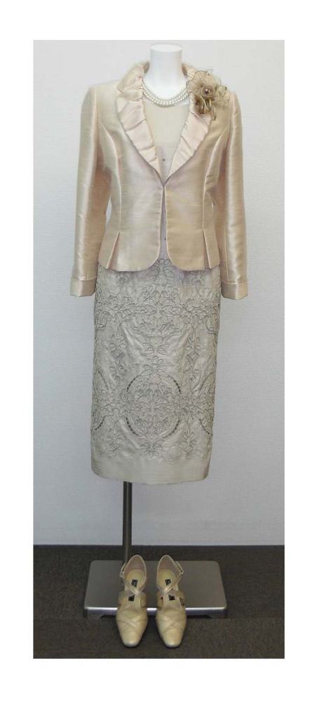 結婚式前のお顔合わせに 結婚式母親ドレスレンタル専門店のママズドレス